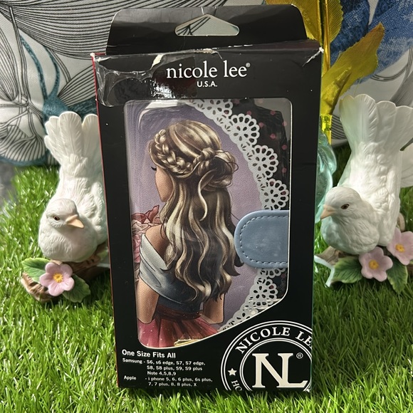 Nicole Lee Blue and Pink Phone Case Stylish Accessory - Picture 8 of 8